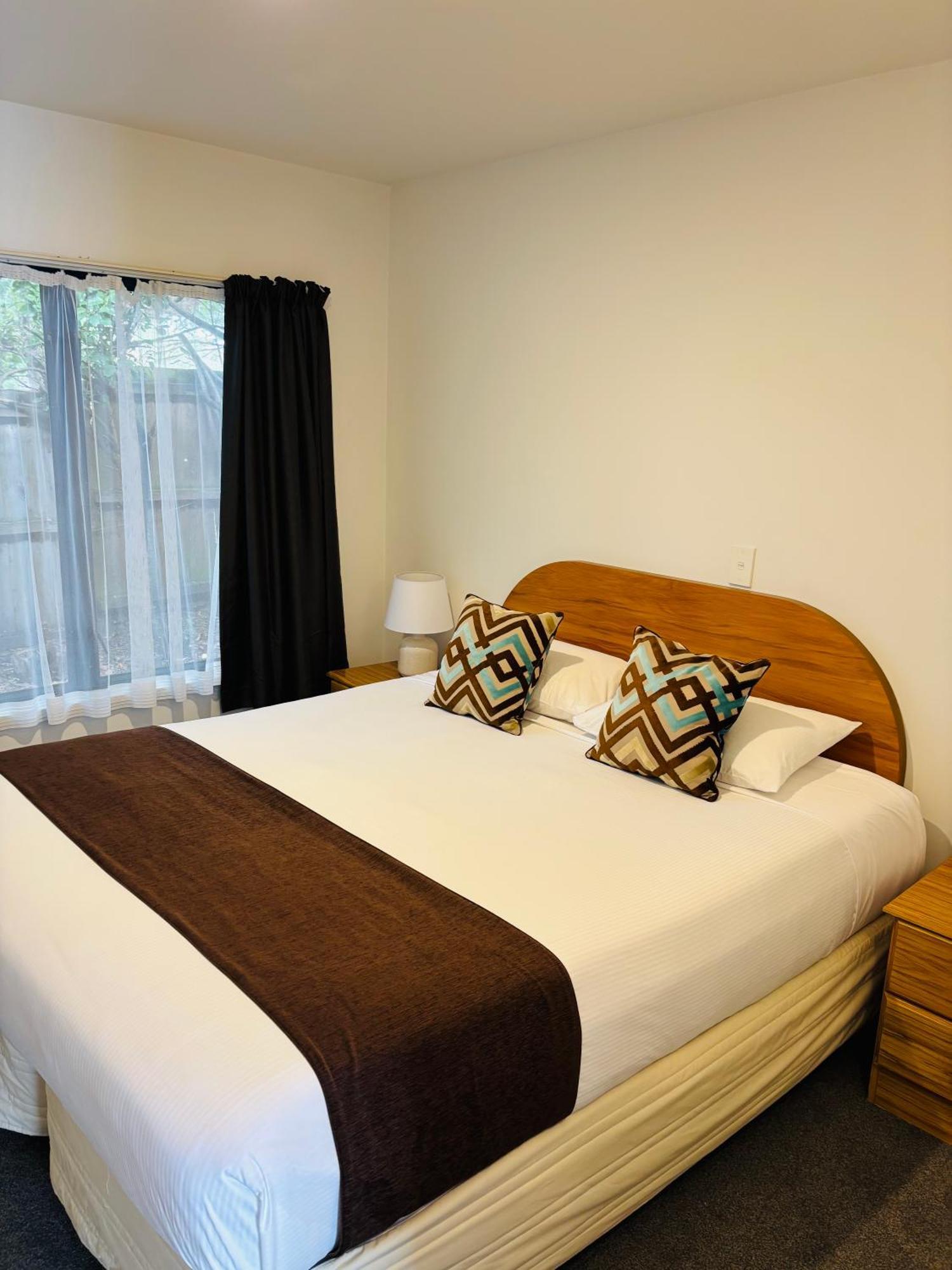 Bush Inn Court Motel Christchurch Exterior photo